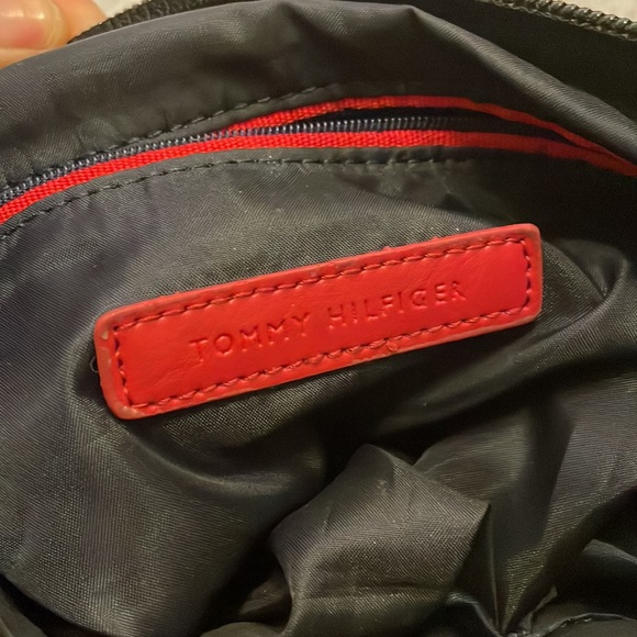 Tommy Hilfiger, Patterned Canvas Cross Body Purse - Picture 4 of 7